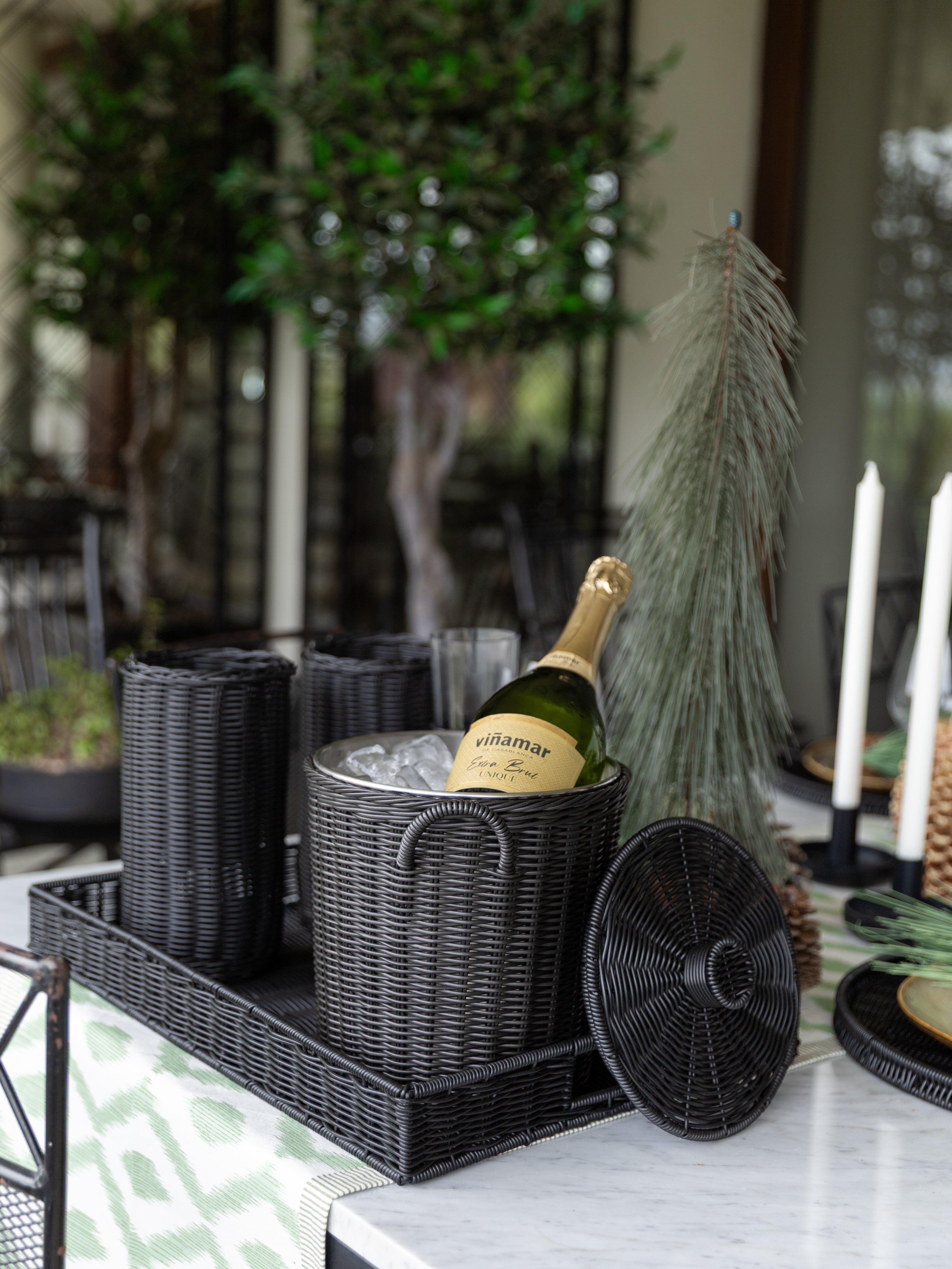 Set Aperitivo Black + Cubre vino DE REGALO + Panera Petit DE REGALO + ENVIO GRATIS